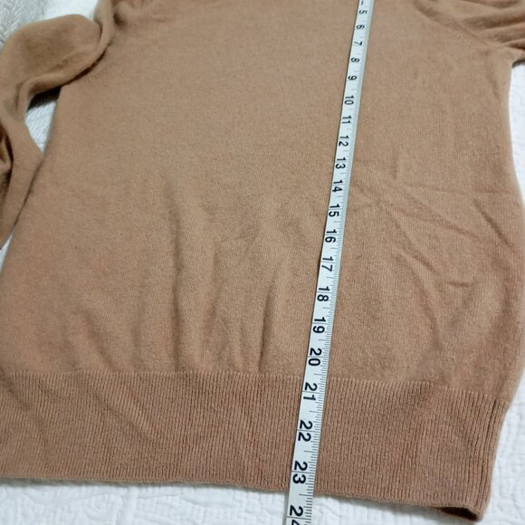 Naadam Mens XS 100% Cashmere Pullover Crewneck Sweatshirt City Chic Camel Brown - Picture 9 of 10